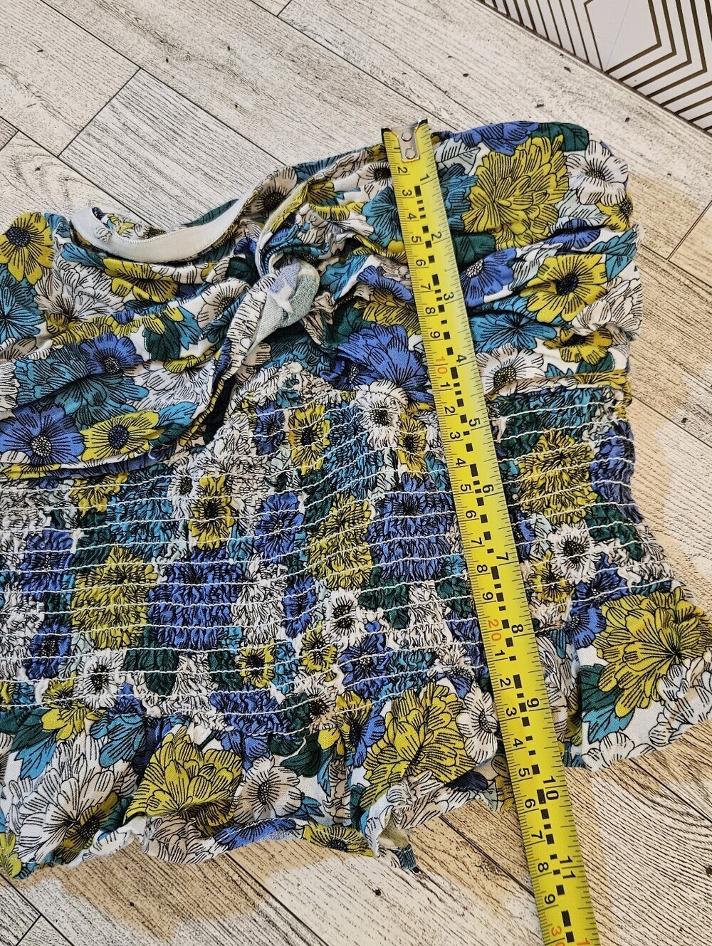 Japna Floral Smocked Faux Wrap Cropped Blue White Strapless Tube Top Size XS - Picture 8 of 8